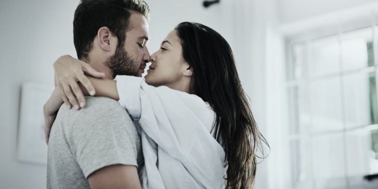 Site de rencontre sérieux : une relation commencée sur le net peut-elle durer ?